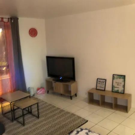 Apartment T2 Cosy Gare Corbeil-Essonnes