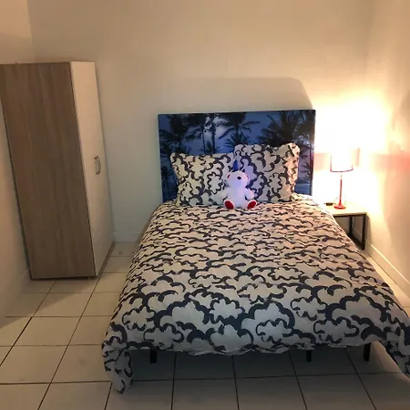 T2 Cosy Gare Apartment *